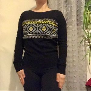 🦋Black Printed Sweater